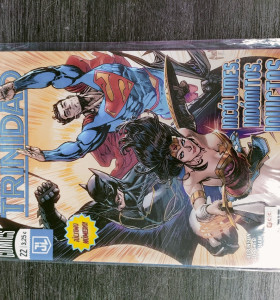 9-9-48086-1-Cómic Trinidad Incólumnes, indómitos, invictos n.22