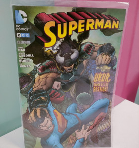 9-9-49681-1-Cómic Superman: Perseguido por Ukur n.28