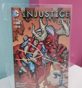 9-9-49682-1-Cómic Insjutice gods among us año tres (34)