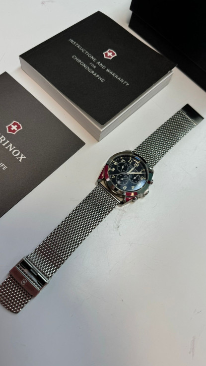 9-9-67646-1-Reloj Pulsera Premium Caballero Victorinox Infantry V241589