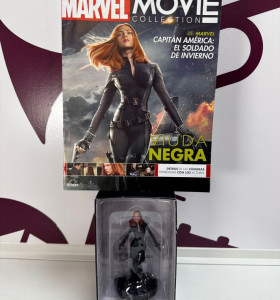 9-9-71545-1-Figura acción Marvel Viuda Negra