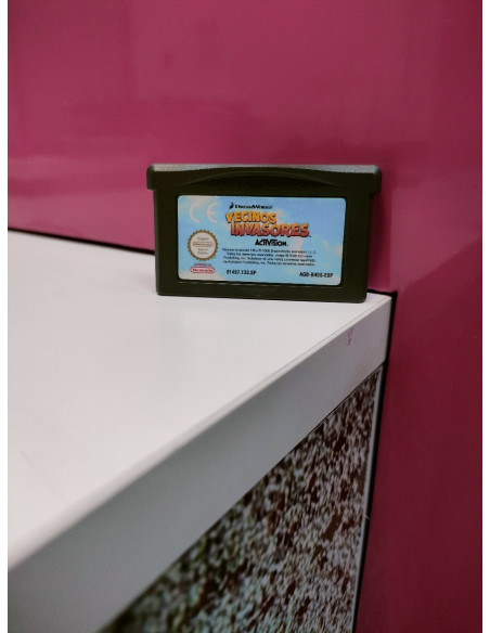 9-9-70278-1-Videojuego GBA vecinos invasores 