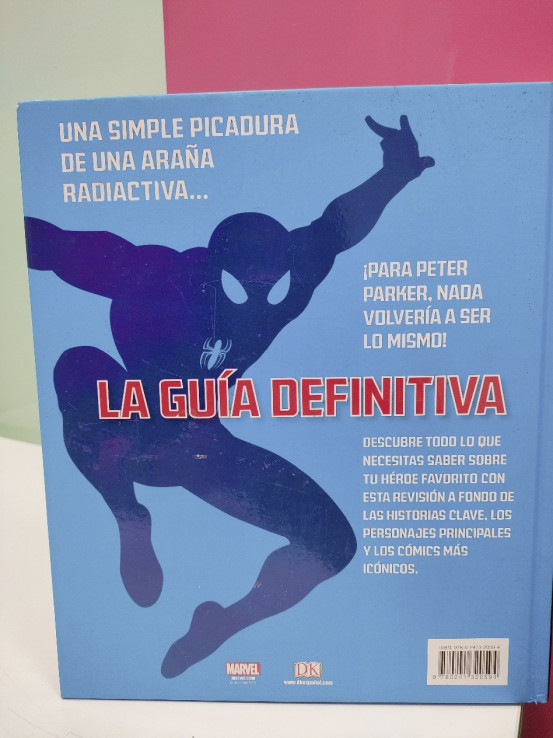 9-9-47098-3-Enciclopedia Cómic Spiderman El universo de tu amigo y vecino