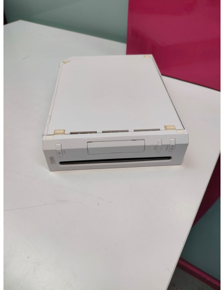 9-9-70782-1-Consola Wii rvl- 001 con mando