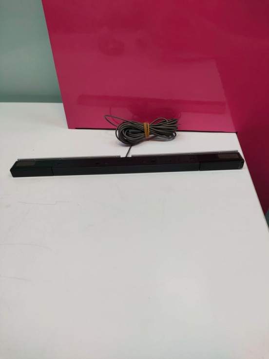 9-9-70782-4-Consola Wii rvl- 001 con mando