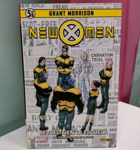 9-9-48791-1-Cómic New X Men Revuelta en la Escuela 5 de 8 