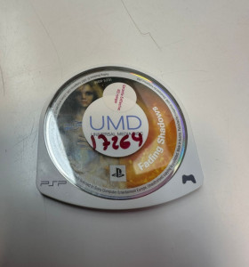9-9-56547-1-Videojuego PSP Fading Shadows (sin carátula)