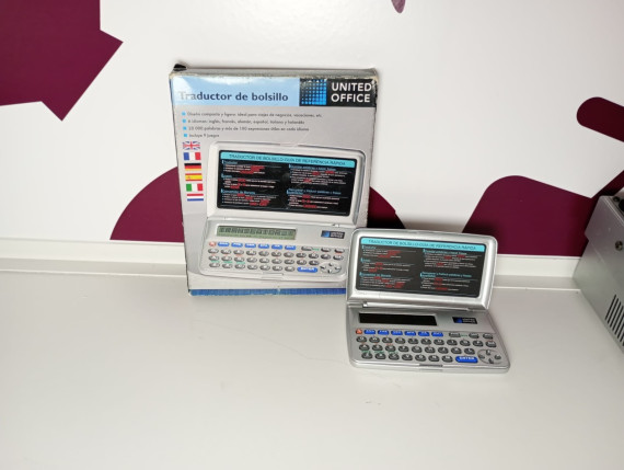 9-9-71353-2-Traductor Electronico United Office (sin Uso)