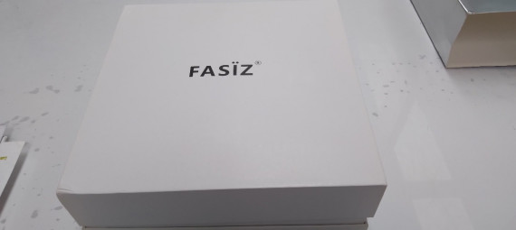 9-9-49111-2-Hogar Y Complementos Depiladora rejuvenecimiento Facial Laser Fasiz (poco Uso)