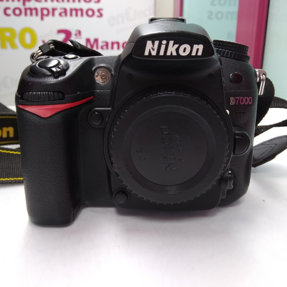 9-9-53294-5-Cámara Digital Réflex Nikon D7000 Mochila
