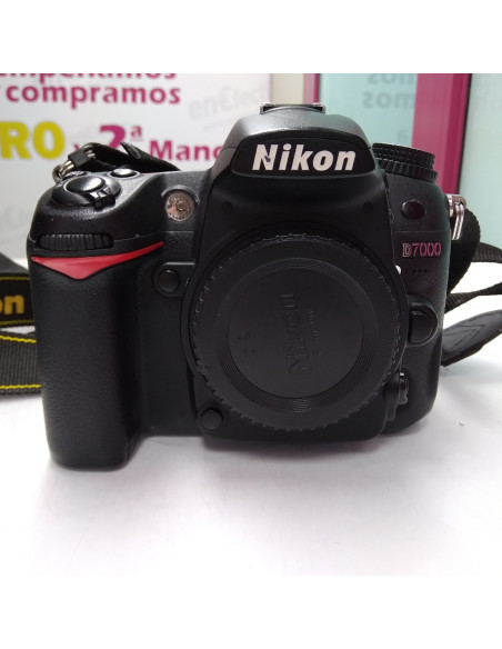 9-9-53294-5-Cámara Digital Réflex Nikon D7000 Mochila