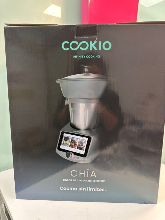 9-9-58978-5-Robot Multifuncion Cookio Chía 7290 1000W (sin uso)