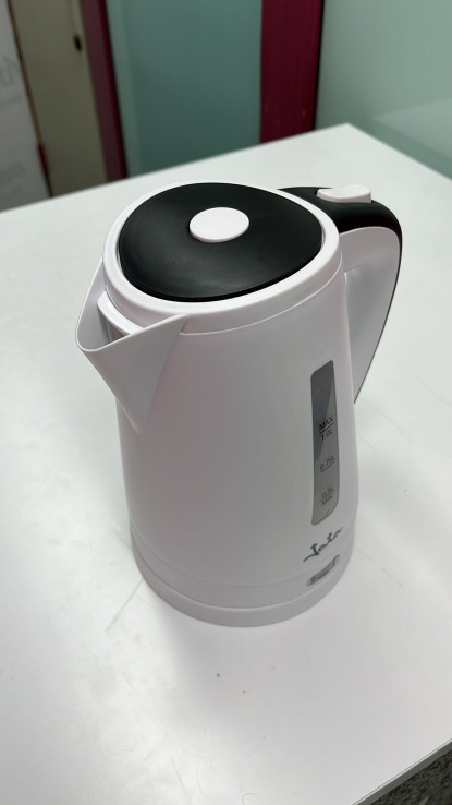 9-9-60565-2-Hervidor Agua Jata Ha701