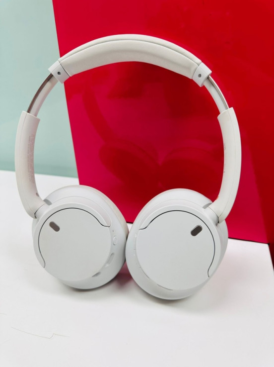 9-9-63458-1-Auriculares Diadema Sony WH-CH720NW