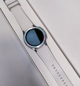 9-9-66243-1-Smartwatch Galaxy Watch4 Classic 1.5gb 20mm 2