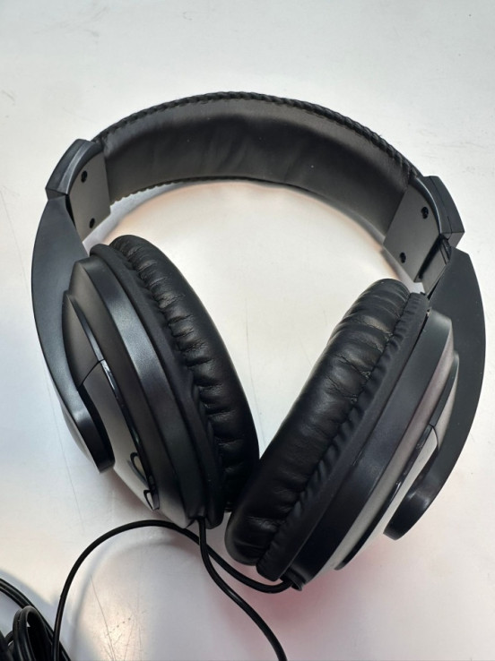 9-9-67923-2-Auriculares Tnb Cshome1