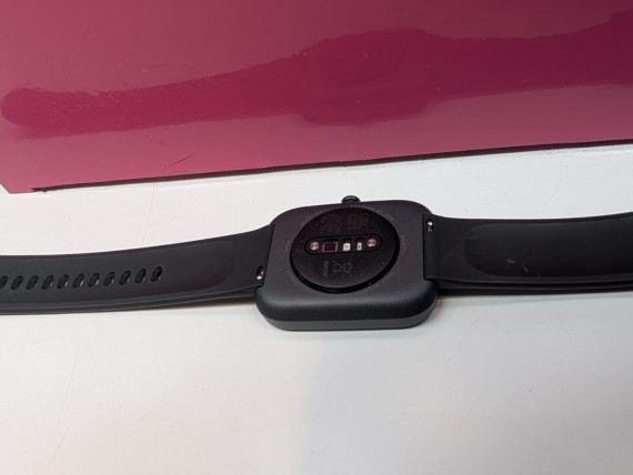 9-9-68865-10-Smartwatch Amazfit Bip 3 Pro