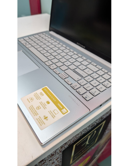 9-9-69272-2-Ordenador Portátil Asus Vivobook Ryzen 5 7520 8 Ram 512gb