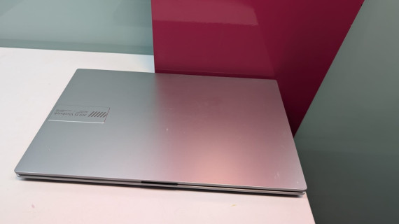 9-9-69272-3-Ordenador Portátil Asus Vivobook Ryzen 5 7520 8 Ram 512gb