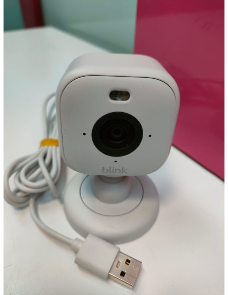 9-9-70145-1-Webcam Blink G8y2-xs01-4203-01br