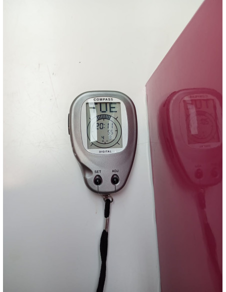 9-9-71163-2-Cronometro Digital Compass 