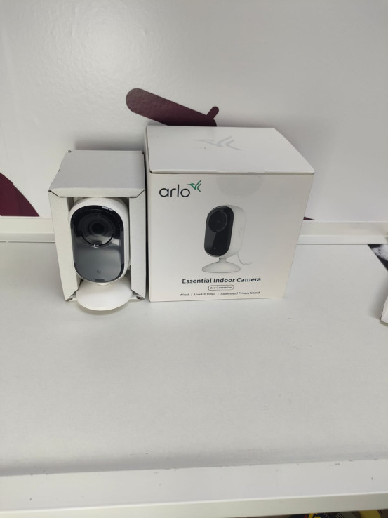 9-9-71374-5-Camara Videovigilancia Camara Arlo Essential Indoor 2generacion Vmc2060