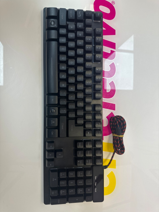 9-9-71983-2-Teclado alfanumérico 