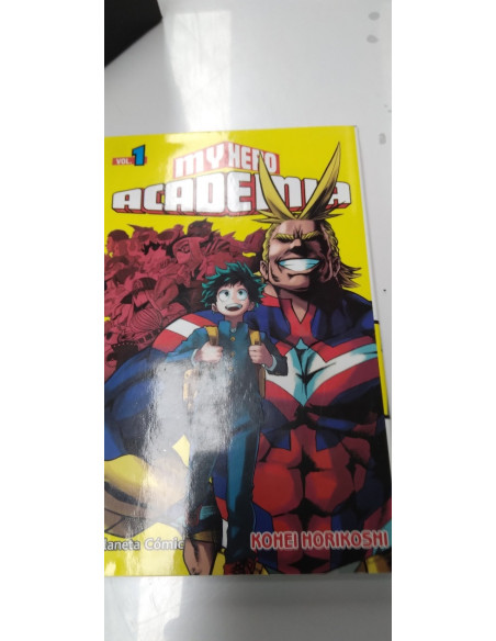 9-9-46176-1-Cómic My Hero Academia vol.1