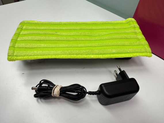 9-9-55568-5-Aspirador Escoba Taurus Inedit 29.6 Wash 