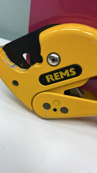 9-9-61090-2-Herramientas De Mano Corta Tubos Rems