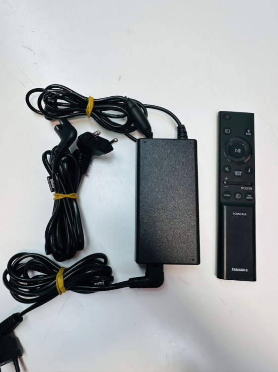 9-9-64101-3-Sonido Home Cinema Samsung Q-series Soundbar Q600C