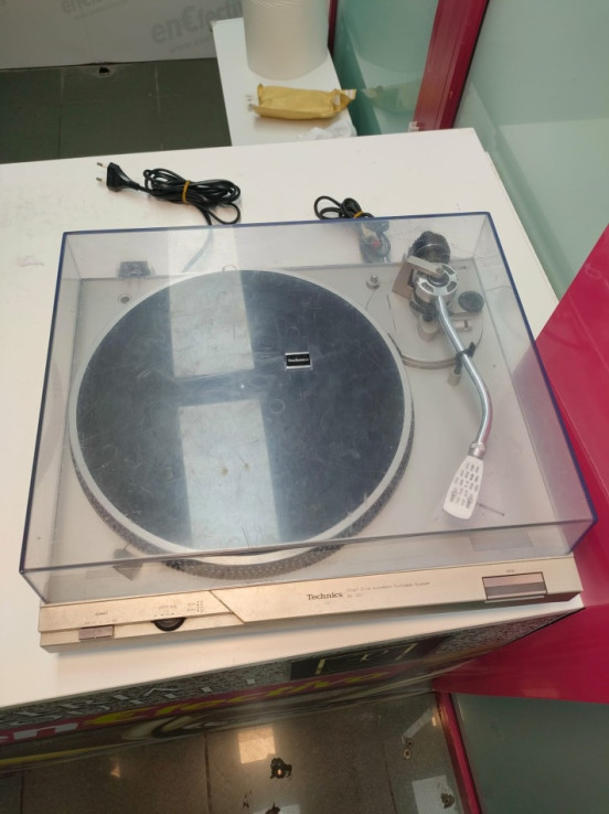 9-9-67099-2-Música Profesional Toca Discos Technics Sl-d2