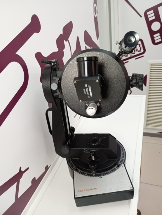 9-9-71513-4-Telescopio Celestron 