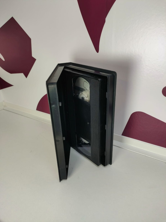 9-9-71391-2-Reproductor Video VHS Señora Doutfire