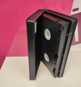 9-9-71674-1-Reproductor video VHS Gilda 2