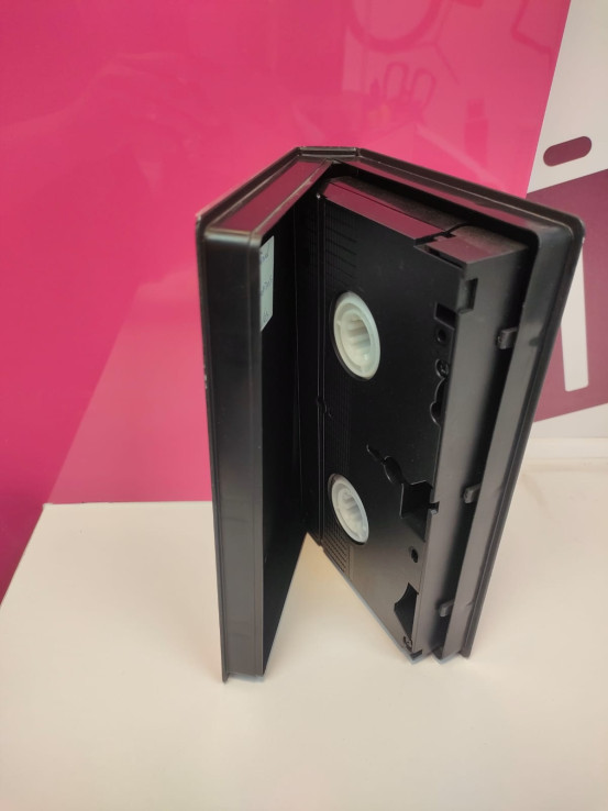 9-9-71674-2-Reproductor video VHS Gilda