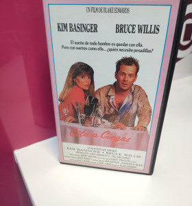 9-9-71677-1-Reproductor video VHS Cita a ciegas