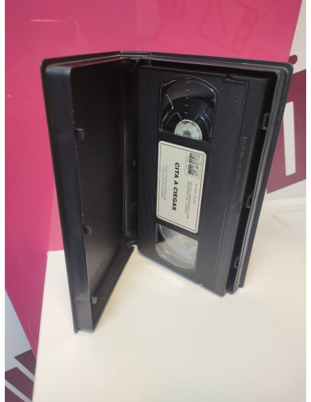 9-9-71677-3-Reproductor video VHS Cita a ciegas
