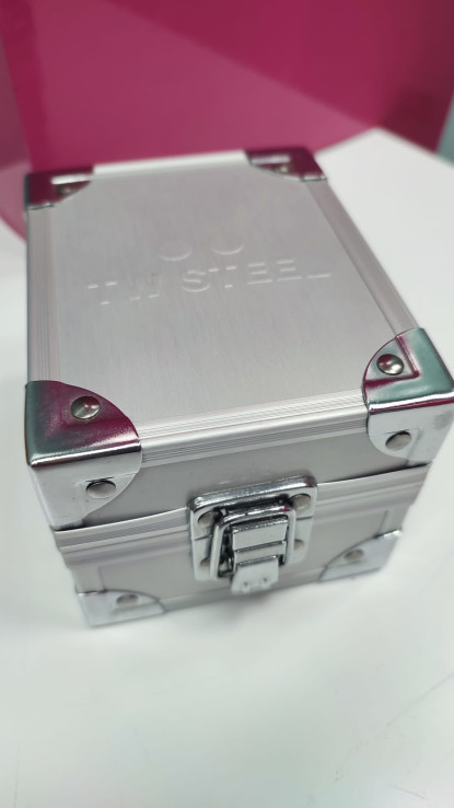 9-9-45759-3-Reloj Pulsera Premium Caballero Tw Steel Edicion Yamaha