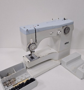 1-1-250757-1-Maquina Coser Elna Su