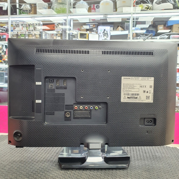 1-1-249548-3-Televisor LED Samsung Ue22K500aW 