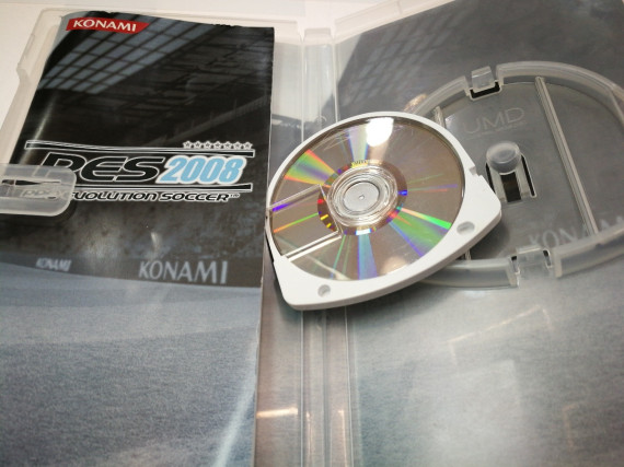 1-1-240818-2-Videojuego PSP Pes 2008 