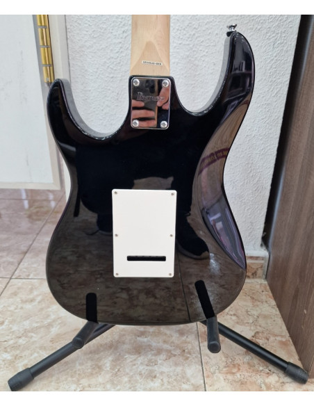 1-1-240825-4-Guitarra Electrica Ibanez Gio Negra