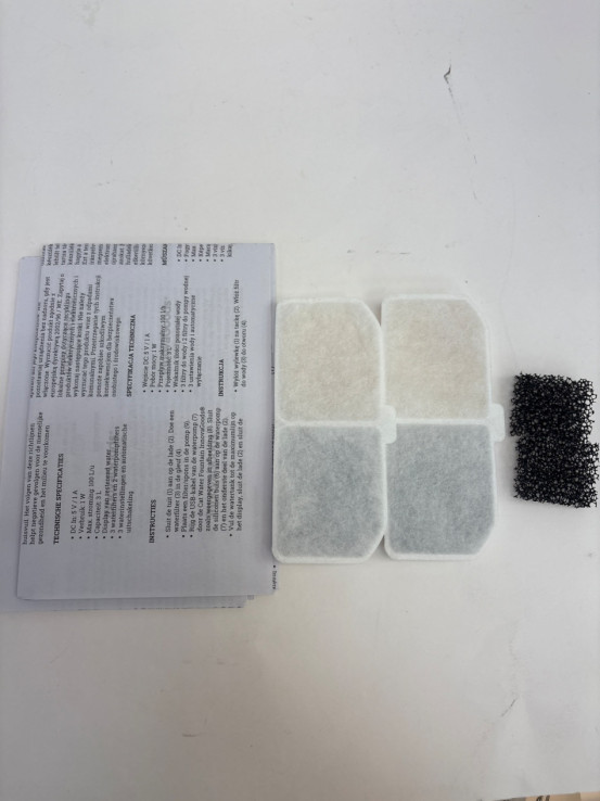 1-1-259779-4-Comedero Bebedero De Gatos InnovaGoods