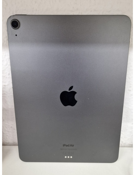 1-1-238174-3-iPad Air 5º Generación 64Gb A2588 Silver 91