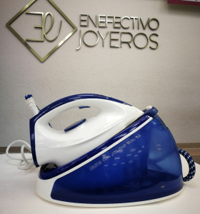 1-1-252954-1-Centro Planchado Phillips GC6621