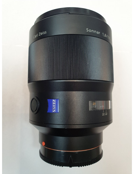 1-1-189792-2-Objetivo sony MOD-sal135f18z