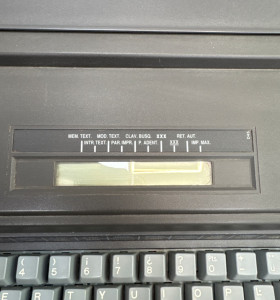 1-1-260934-1-Máquina Recreativa Olivetti Et Personal 540 II 2