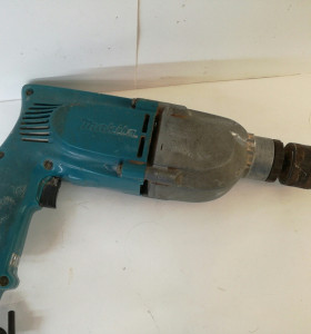 1-1-230030-1-Taladro Electrico Makita Hp2010N Verde 750W