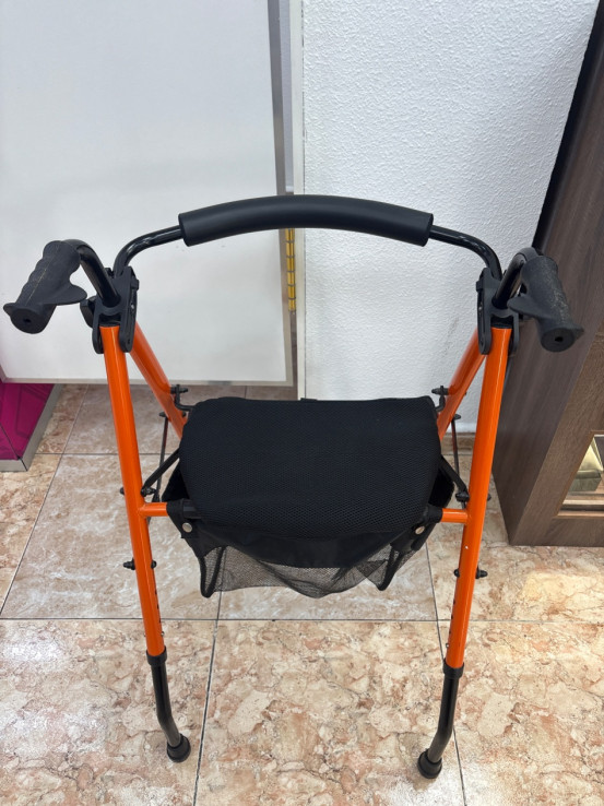1-1-259918-3-Andador Rollator Neron Naranja